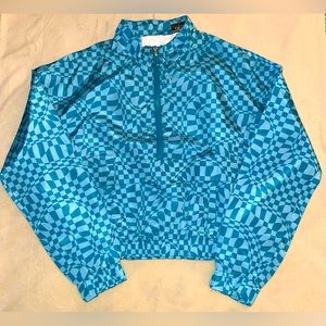 Rue 21 kangaroo style junior jacket. Brand new with tags . Size M . Very Sporty